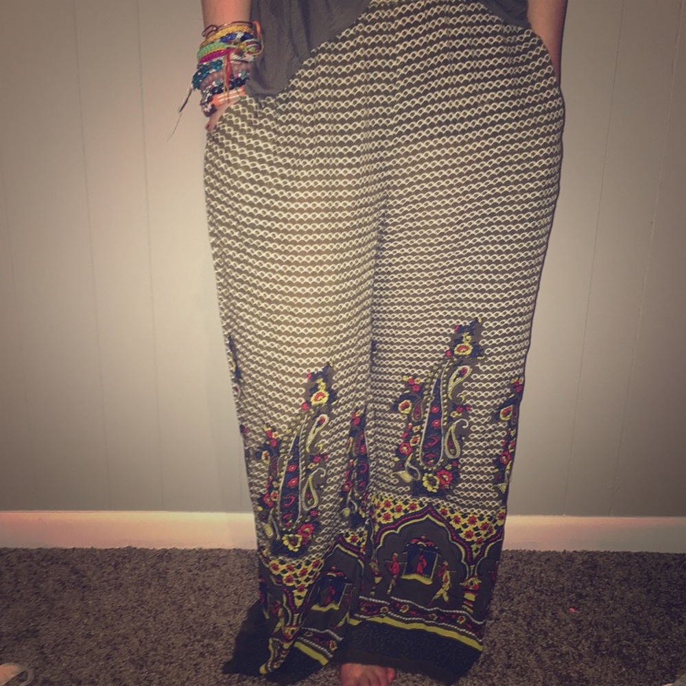 Flowy Printed Pants